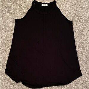 Zenana Outfitters Black Sleeveless Tank Top